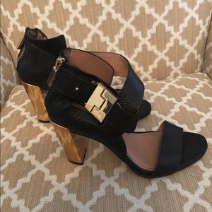 Black/Gold Rachel Zoe heels 6.5